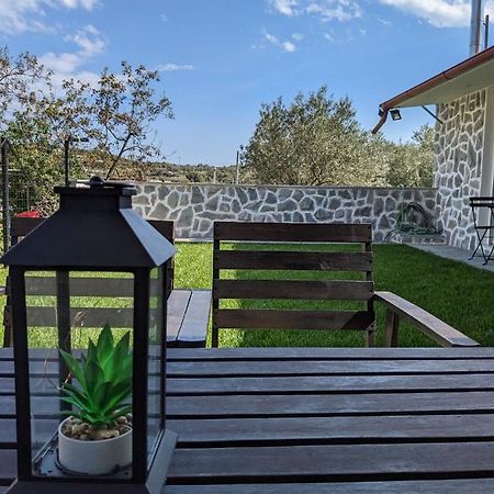 Ethos Apartment Néa Péramos Eksteriør bilde