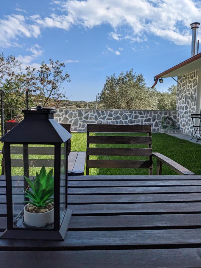 Ethos Apartment Néa Péramos Eksteriør bilde
