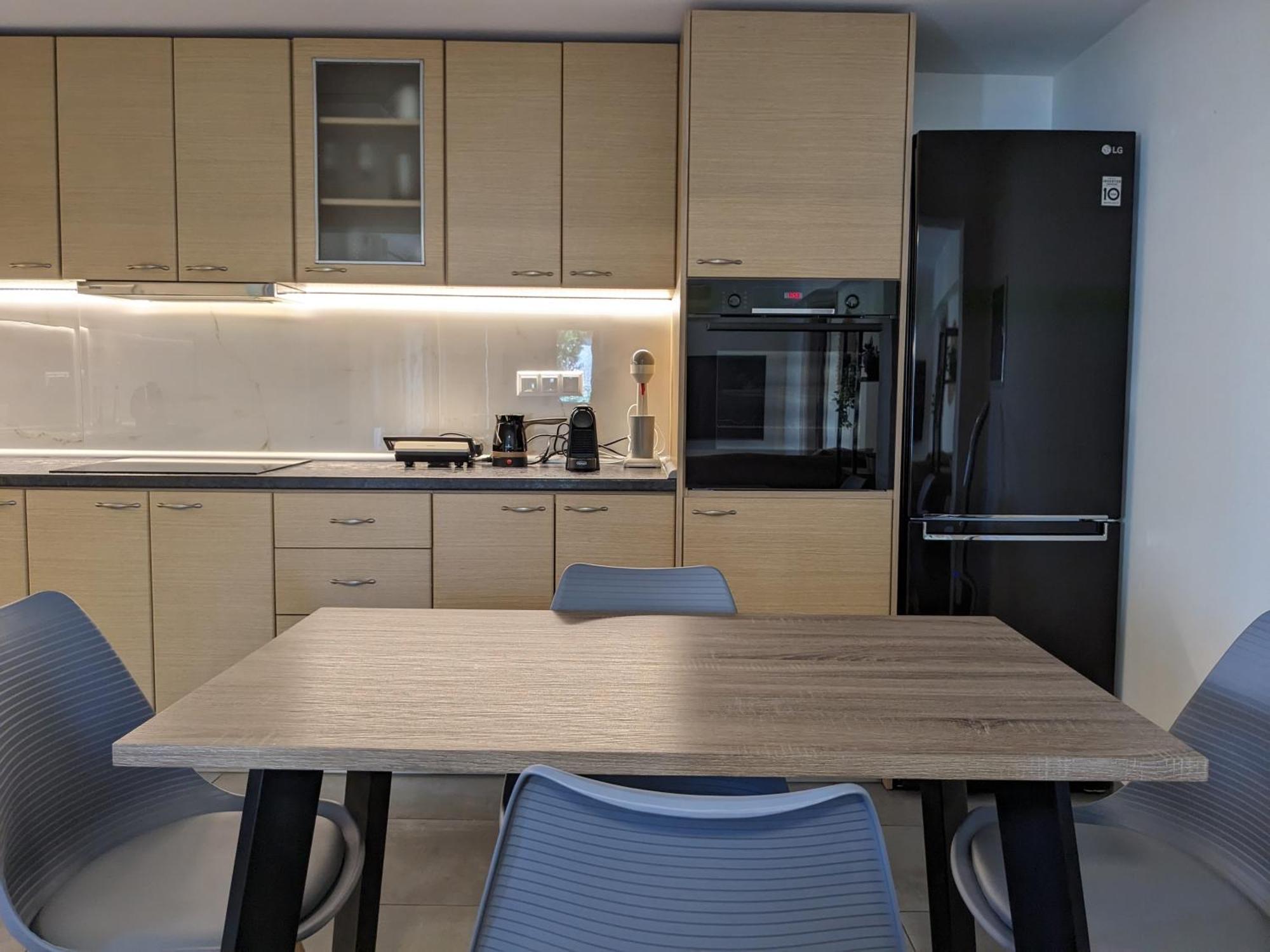 Ethos Apartment Néa Péramos Eksteriør bilde